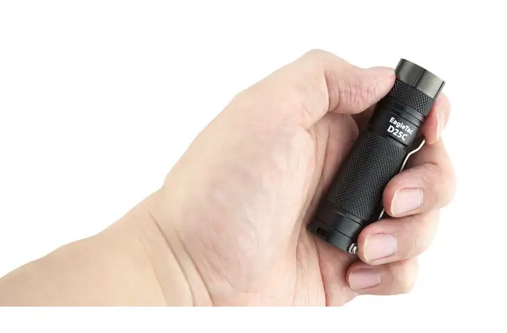 EAGTAC D Series D25C RC Clicky Ultimate Compact LED Flashlight w/ Free Shipping — 7 models - view 4